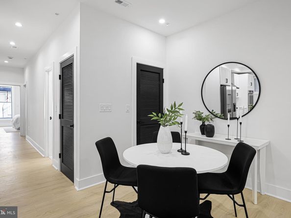 616 NW Kenyon Street NW 3, Washington DC 20010