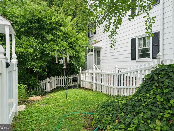 123 Waverly Road, Wyncote PA 19095