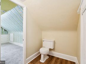 123 Waverly Road, Wyncote PA 19095