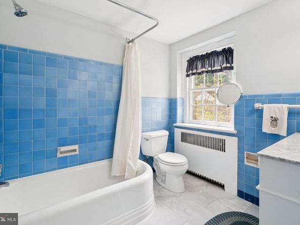 123 Waverly Road, Wyncote PA 19095