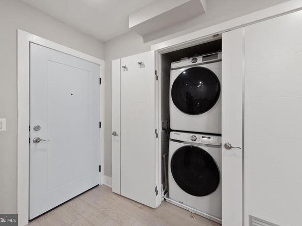 1638 K Street NE 101, Washington DC 20002