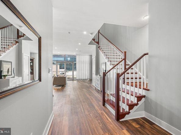 23 S 23rd 7D, Philadelphia PA 19103