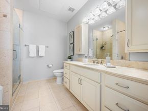 23 S 23rd 7D, Philadelphia PA 19103