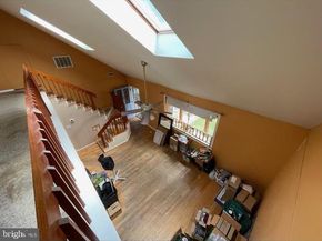 1155 Regina Avenue, Bensalem PA 19020