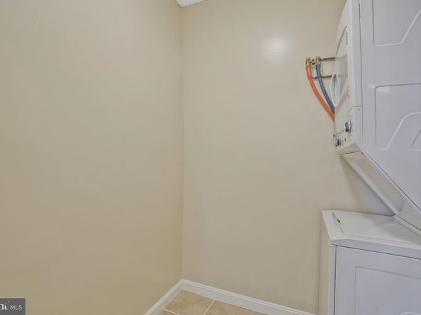 3800 Fairfax Drive 1411, Arlington VA 22203