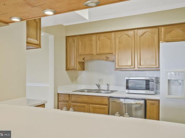 3800 Fairfax Drive 1411, Arlington VA 22203
