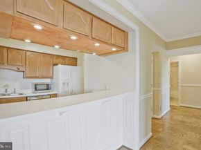 3800 Fairfax Drive 1411, Arlington VA 22203