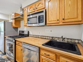 1729 Gales Place NE, Washington DC 20002