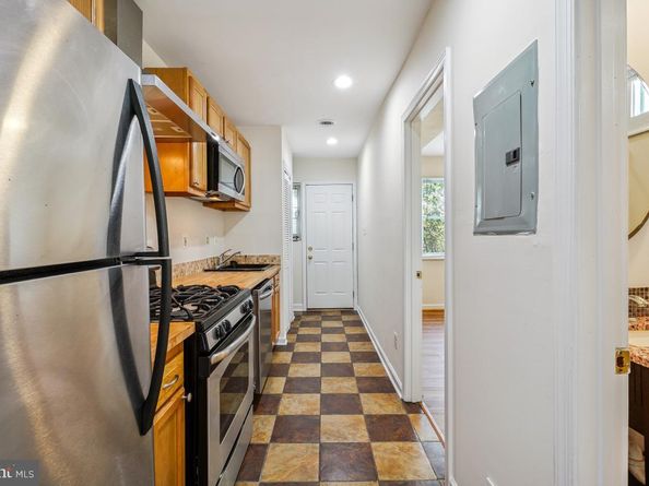 1729 Gales Place NE, Washington DC 20002