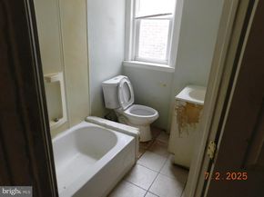 6042 N American Street, Philadelphia PA 19120