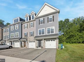 300 Rock Run Circle, Broomall PA 19008
