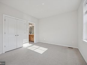 300 Rock Run Circle, Broomall PA 19008