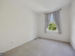 300 Rock Run Circle, Broomall PA 19008