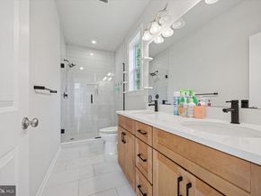 300 Rock Run Circle, Broomall PA 19008