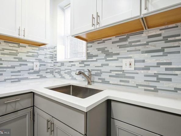 1110 3rd Street NE, Washington DC 20002