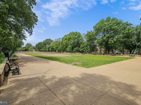 1110 3rd Street NE, Washington DC 20002