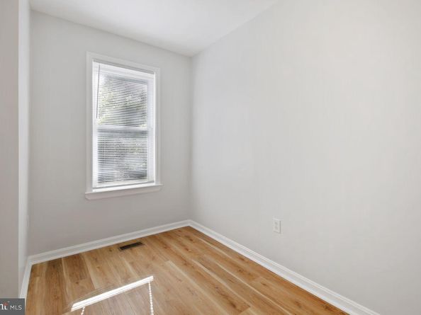 1110 3rd Street NE, Washington DC 20002