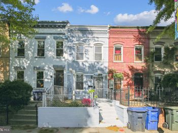 1110 3rd Street NE