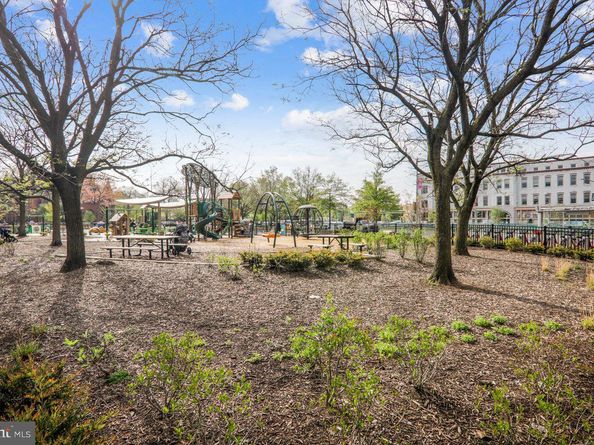 1110 3rd Street NE, Washington DC 20002