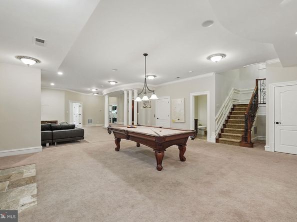 2555 Vale Ridge Court, Oakton VA 22124