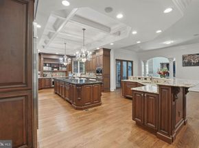 2555 Vale Ridge Court, Oakton VA 22124