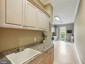2555 Vale Ridge Court, Oakton VA 22124