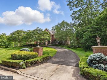 2555 Vale Ridge Court