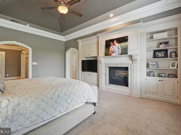 2555 Vale Ridge Court, Oakton VA 22124