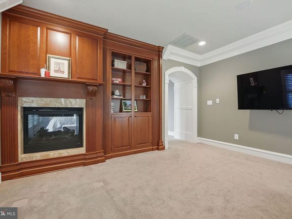 2555 Vale Ridge Court, Oakton VA 22124