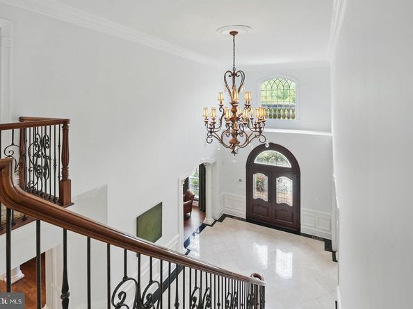 2555 Vale Ridge Court, Oakton VA 22124