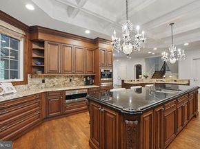 2555 Vale Ridge Court, Oakton VA 22124