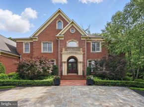 2555 Vale Ridge Court, Oakton VA 22124