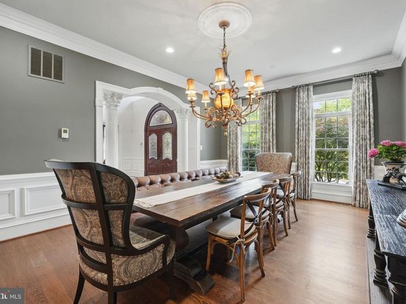 2555 Vale Ridge Court, Oakton VA 22124