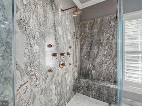 2555 Vale Ridge Court, Oakton VA 22124