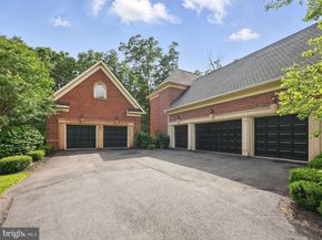 2555 Vale Ridge Court, Oakton VA 22124