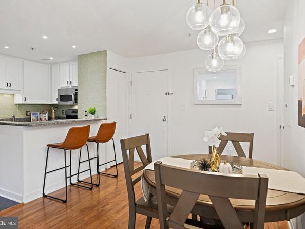 1445 N Street NW 205, Washington DC 20005