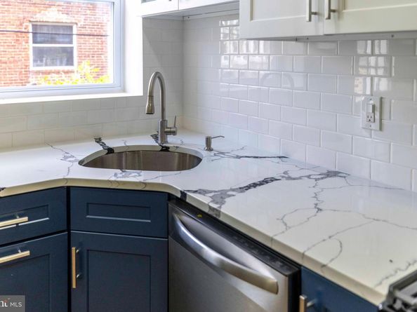 927 S 59TH Street, Philadelphia PA 19143