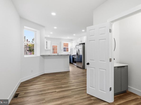 927 S 59TH Street, Philadelphia PA 19143