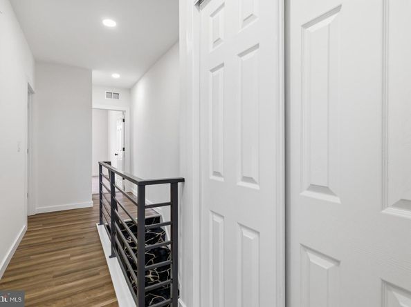 927 S 59TH Street, Philadelphia PA 19143