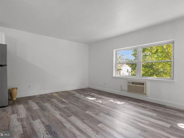 274 Greenough Street, Philadelphia PA 19127