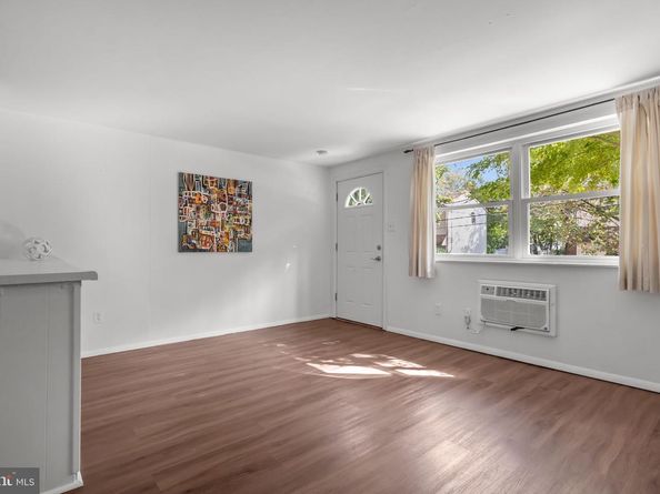 274 Greenough Street, Philadelphia PA 19127