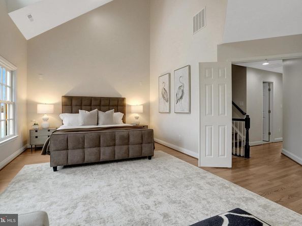 17 Wharf Street, Alexandria VA 22314