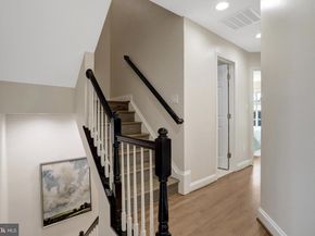 17 Wharf Street, Alexandria VA 22314