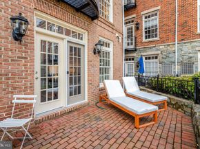 17 Wharf Street, Alexandria VA 22314