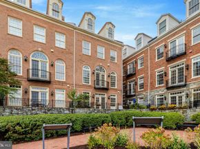 17 Wharf Street, Alexandria VA 22314