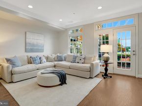 17 Wharf Street, Alexandria VA 22314