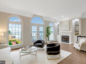 17 Wharf Street, Alexandria VA 22314