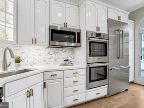 17 Wharf Street, Alexandria VA 22314