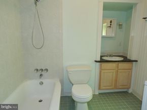 20 E Penn Street 6, Philadelphia PA 19144