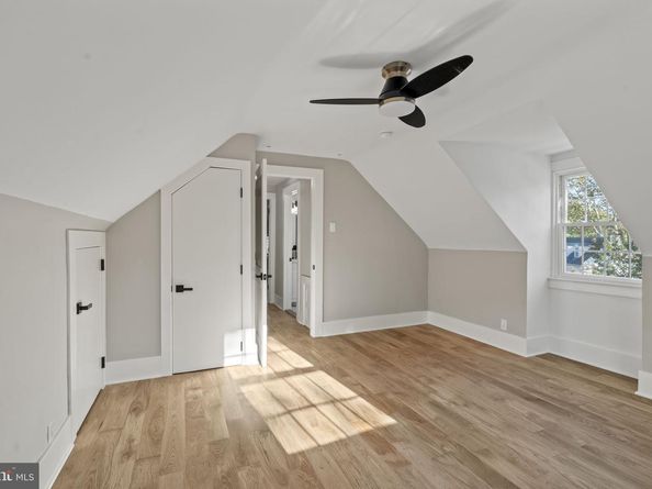 69 W Lodges Lane, Bala Cynwyd PA 19004